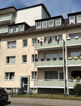 Ruhige Lage Borbeck: Gut aufgeteilte 3-Zimmer-Wohnung mit Aufzug in ruhiger Seitenstraße - Oberhausen