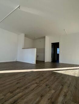 Familienfreundliches Wohnen im Erdgeschoss - Kita & Schule unmittelbar vor Ort - Chemnitz