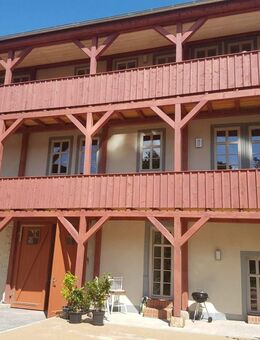 Wohnen im Denkmal! Stilvolle 3-Zimmer-Wohnung mit Balkon! - Arnstadt