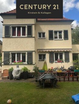 Charmante Villa mit vielfältigem Potenzial - ideal für Eigennutzer oder Investoren - Gera