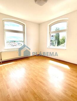 Zentrale 2-Zimmer-Wohnung mit Tageslichtbad und Stellplatzoption zu vermieten - Parchim