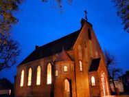 Ein Unikat: Neugotische Kirche (Denkmal) mit Park & Gemeindehaus (Erbbaurecht) (verkauft) - Gützkow