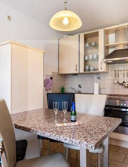 Werdum: Ferienhaus im Reihenmittelhauscharakter mit Terrasse - Werdum