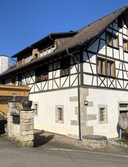 Die besondere Immobilie -vielseitig nutzbar -direkt an der Schweizer Grenze für Pferdeliebhaber/Handwerbsbetrieb mit Halle+Garage - Stühlingen