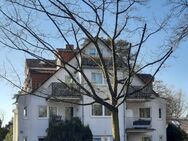 Hermsdorf, niedliche Dachgeschosswohnung mit Stellplatz - vermietet- - Berlin