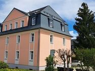 Schöne Erdgeschosswohnung in ruhiger Wohnlage mit Option auf Möbelabkauf - Thalheim (Erzgebirge)