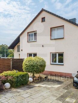 Zwei sanierte Eigentumswohnungen in einem Angebot. Ihr Traumhaus in Rösrath-Stümpen! - Rösrath