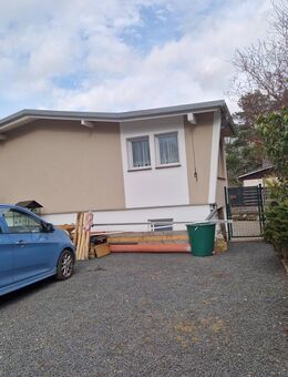 +++ Wohnbungalow ++ in Herrenhof ++ saniert ++ voll unterkellert ++ schönes Gartengrundstück +++ - Herrenhof