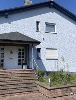 Einfamilienhaus mit Einliegerwohnung und großem Grundstück! - Fuldabrück