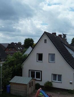 Vollvermietetes 3-Familienhaus in ruhiger Wohnlage von Oldenburg-Ofenerdiek - Oldenburg