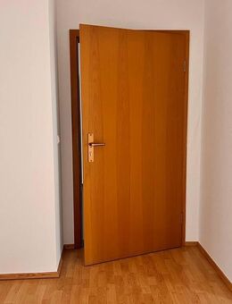 Ferdinand-Freiligrath-Str. 10, 1.OG rechts - Netzschkau