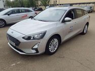 Ford Focus Turnier Titanium 1.0 EcoBoost Mild-Hybrid EU6d Navi Apple CarPlay Android Auto - Holdorf (Niedersachsen)