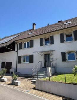 Charmanter Hof mit großem Ausbaupotenzial auf großem Grundstück in ruhiger Lage in Kleinkems - Efringen-Kirchen