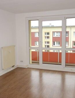 Schöne Familien-Whg mit Balkon nahe Gördenwald! - Brandenburg (Havel)