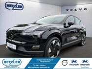 Volvo EX30, Ultra AWD Performance Pure Electric Twin, Jahr 2023 - Kassel