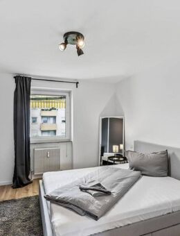 Modernes, voll möbliertes Zimmer in einer 3er Wohngemeinschaft in toller zentrumsnaher Lage - Nürnberg