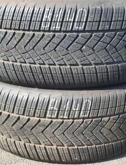 2x Winter Goodyear UltraGrip Perfomance 255/50 R21 109H Dot3021 5,5-6mm B140 - Euskirchen Zentrum