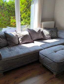 Ikea Sofa mit Hocker - Hilter (Teutoburger Wald)