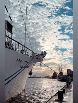 *** NEU - Exklusive 3-Zimmer-Neubau-Wohnung mit Fahrstuhl und TG in den HH-Elbvororten *** - Hamburg