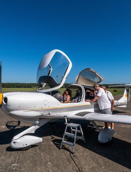Rundflug Usedom über Heringsdorf – Achterwasser – Peenemünde – Bansin – Ahlbeck - Laage