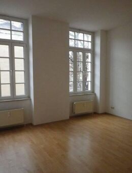 3-Raum-Wohnung Nähe Bahnhof und Schloßpark - Altenburg