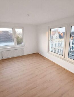 Großzügige 3,5-Zimmer-Wohnung | ca. 70 m² | frisch renoviert | zentrale Lage - Gelsenkirchen