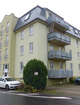 Schicke 2- Raum Eigentumswohnung mit Balkon und Fahrstuhl in Döbeln zu verkaufen - Döbeln