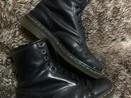 Kaputte/Dreckige Dr. Martens 1460 VB - Preisvorschlag - Jena