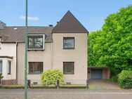 Düsseldorf-Lohausen - Großzügige Doppelhaushälfte mit großem Grundstück - Düsseldorf