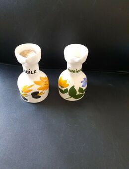 2 Porzellan Flaschen für Vinaigre und Huile ca. 15cm hoch Tisch Set Deko - Essen