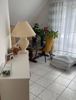 3-Zimmer-Wohnung mit Balkon in Cloppenburg - Cloppenburg