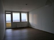 Schöne 2-Zimmer-Wohnung in Maintal-Bischofsheim zu vermieten - Balkon mit SKYLINE-BLICK - Maintal