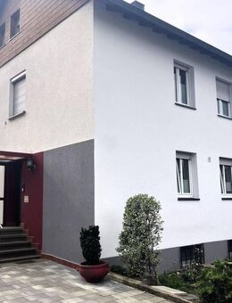 Erdgeschosswohnung m. Doppelgarage und großem Garten in ruhiger Lage - Spaichingen