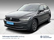 VW Tiguan, 2.0 TDI Life, Jahr 2022 - Hamburg