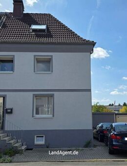 ***Komplett saniertes und bezugsfertiges Doppelhaus*** Familienfreundliche DHH mit Terrasse, großem Garten und Garage in Bönen - Bönen
