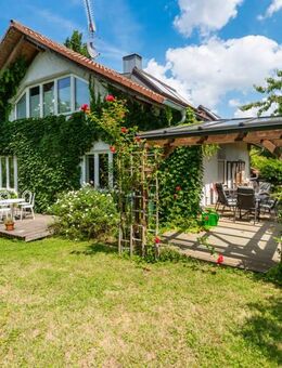 Landhaus mit idyllischem, blickgeschützten Grundstück. - Eppingen