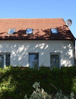 Grundstück mit Doppelhaushälfte in Treuenbrietzen sucht neuen Eigentümer - Treuenbrietzen