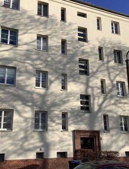 Sanierte 2-R-Wohnung Hochparterre sucht Mieter - Leipzig