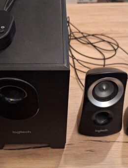 Logitech Z313 2.1 Lautsprecher-System mit Subwoofer - Unterhaching