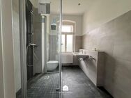 Frisch renovierte 4-Zimmer-Wohnung mit Balkon - Gera