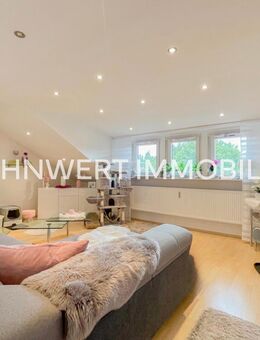 Moderne 4-Zimmer-Wohnung im Dachgeschoss eines Zweifamilienhauses! - Kümmersbruck