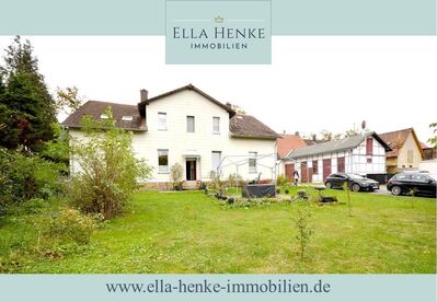 Top gepflegtes Mehrfamilienhaus mit 4 großzügigen Wohnungen + großem Garten