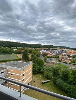 Attraktive 3-Zimmerwohnung mit Stellplatz in Bovenden - barrierearm mit Balkon und herrlicher Aussicht - Bovenden