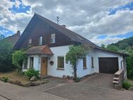 freistehendes Ein- / Zweifamilienhaus / Garage in ruhiger Lage von Illingen-Wustweiler - Illingen (Saarland)
