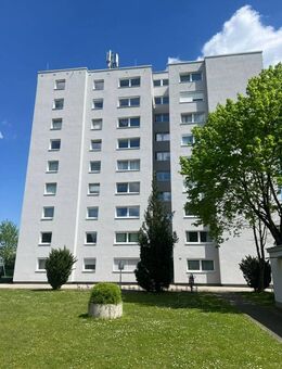 Brück Immobilien - Vermietete 3 Zi.-Eigentumswohnung mit Loggia - Putzbrunn