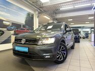 VW Tiguan, 2.0 TDI Comfortline, Jahr 2018 - Idstein