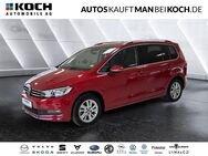 VW Touran, 1.5 TSI Highline 7S, Jahr 2023 - Berlin