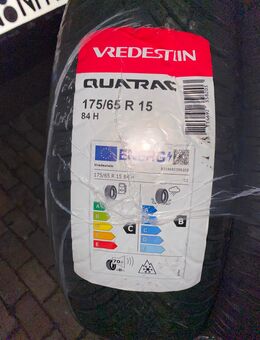 2 neue Allwetterreifen von Vredestein - 175/65 R15 84H - Dresden