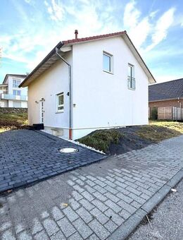 Neuwertiges, schönes Einfamilienhaus * in Walzbachtal - Walzbachtal