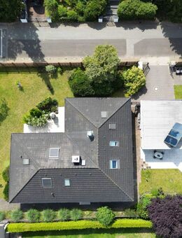 Großzügiger Bungalow mit Garage und Pool in Seevetal - Seevetal